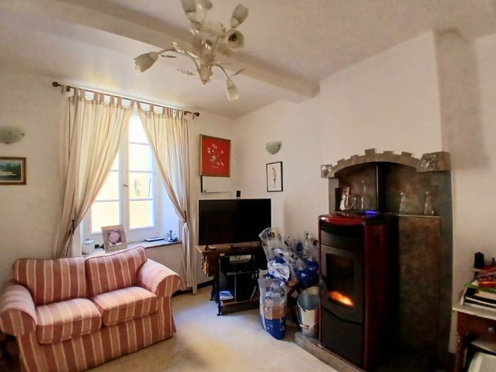 Image No.15-2 Bed House for sale