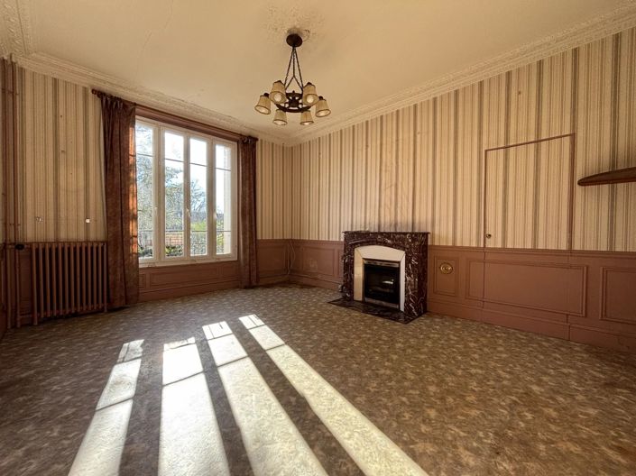 Image No.3-3 Bed House for sale