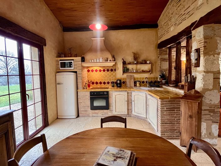 Image No.5-3 Bed House for sale