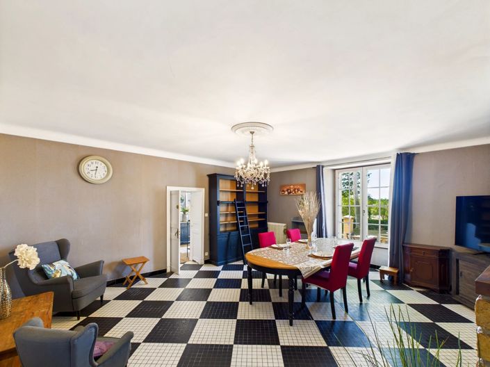 Image No.5-13 Bed House for sale