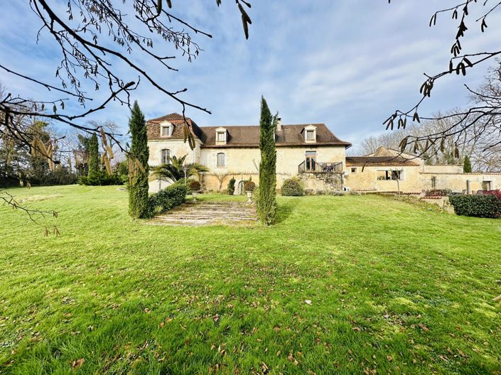 Image No.1-Maison de 4 chambres à vendre à Douzillac