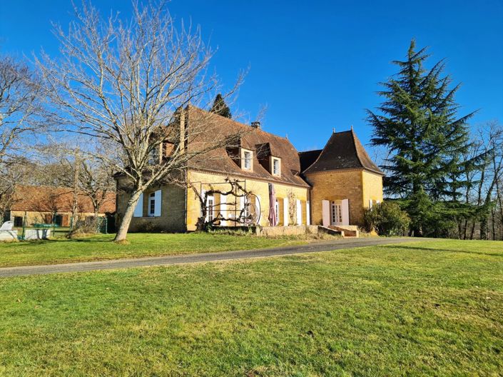 Image No.1-5 Bed House for sale