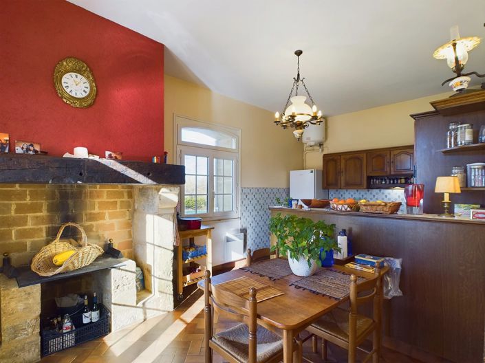 Image No.5-5 Bed House for sale