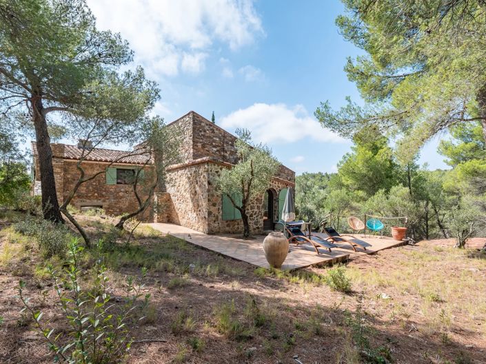 Image No.1-5 Bed House for sale