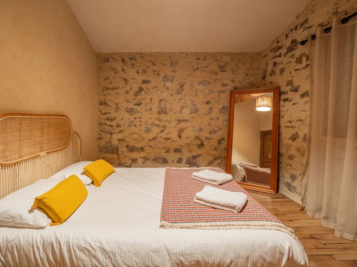 Image No.13-5 Bed House for sale