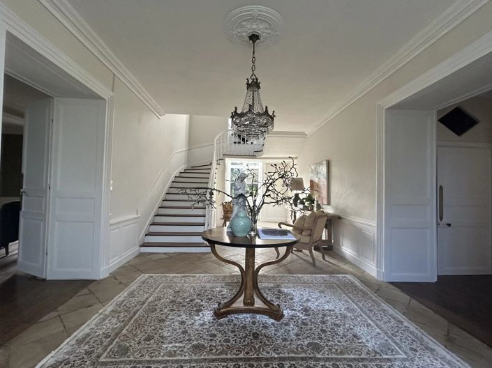 Image No.5-6 Bed House for sale