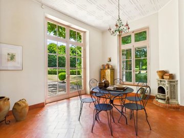 2f5373e32160dba960b7754f1b88a72e1800d34ec8192