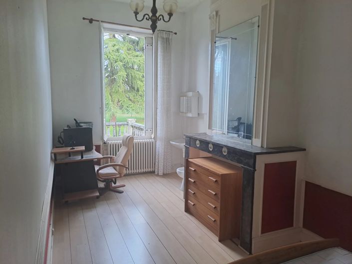 Image No.8-3 Bed House for sale