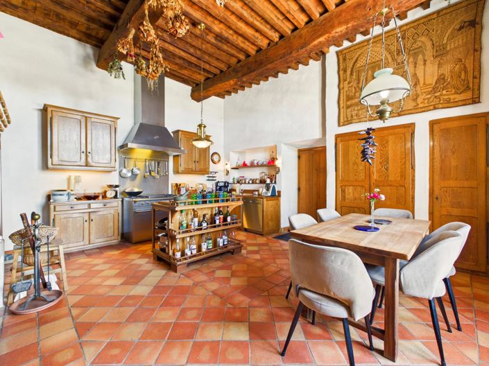 Image No.5-11 Bed House for sale