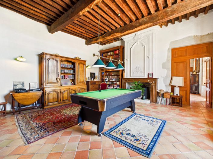 Image No.6-11 Bed House for sale