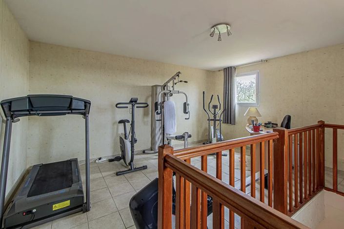 Image No.13-4 Bed House for sale