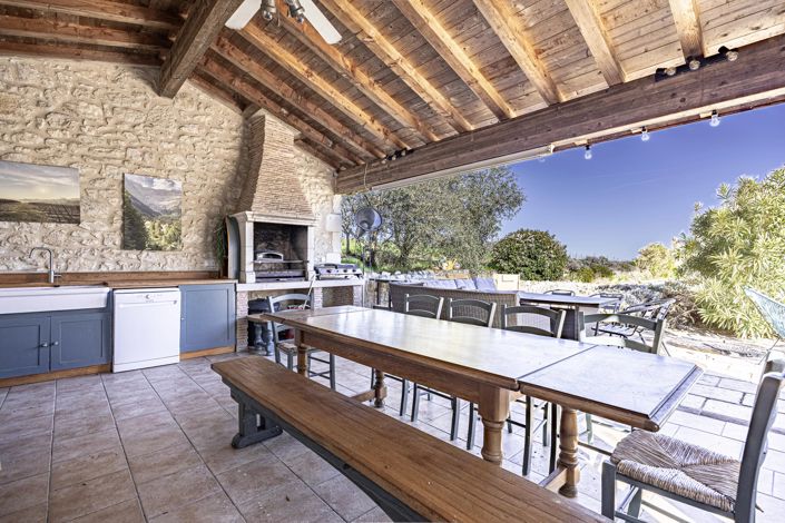 Image No.11-7 Bed House for sale