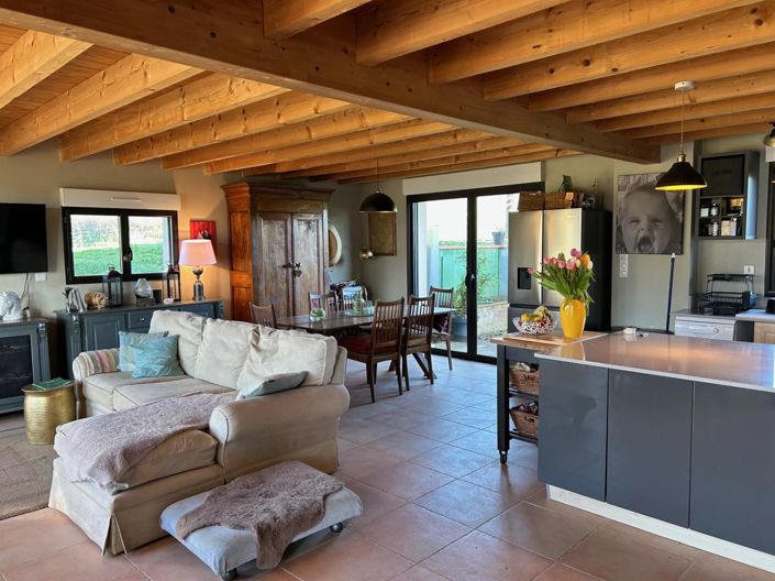 Image No.14-7 Bed House for sale