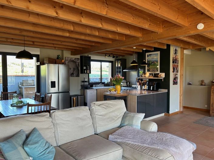 Image No.15-7 Bed House for sale