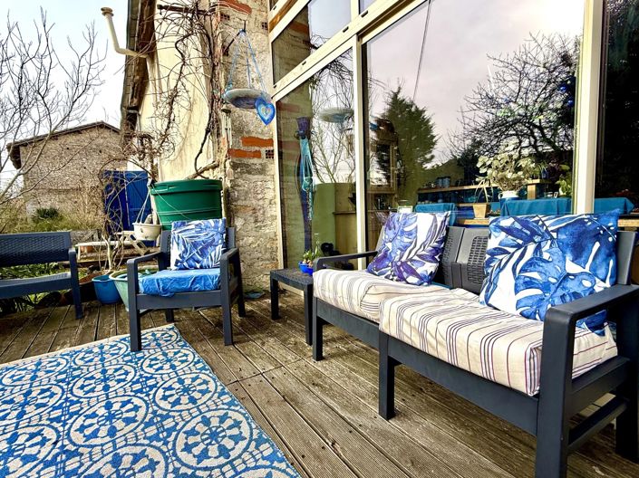 Image No.2-4 Bed House for sale