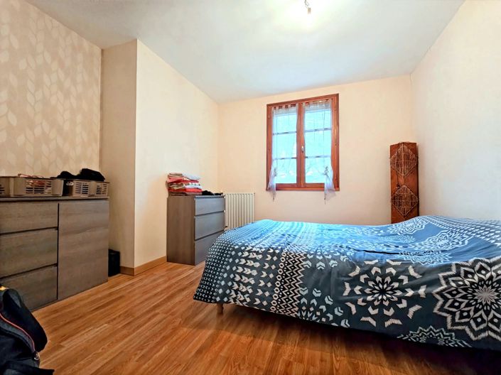 Image No.6-3 Bed House for sale