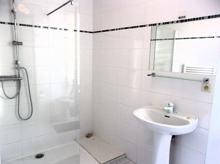 Image No.7-2 Bed Village House for sale