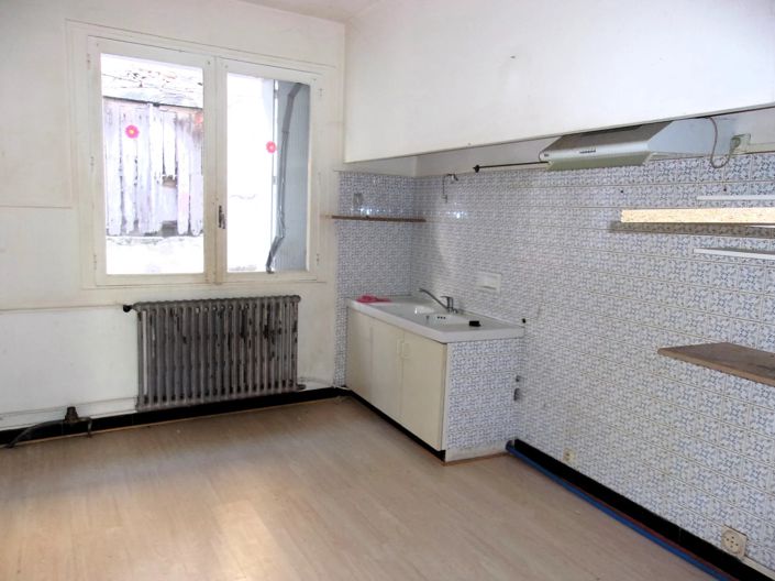 Image No.3-3 Bed Village House for sale