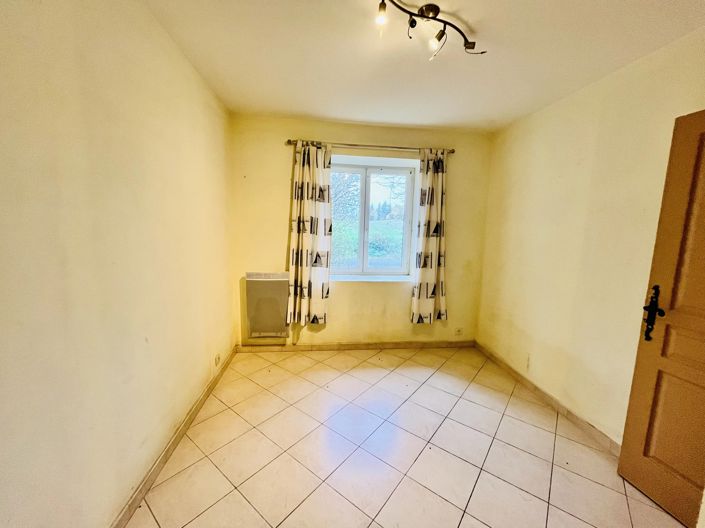 Image No.6-3 Bed House for sale