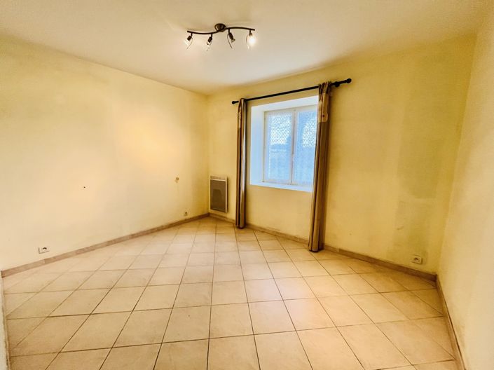 Image No.9-3 Bed House for sale