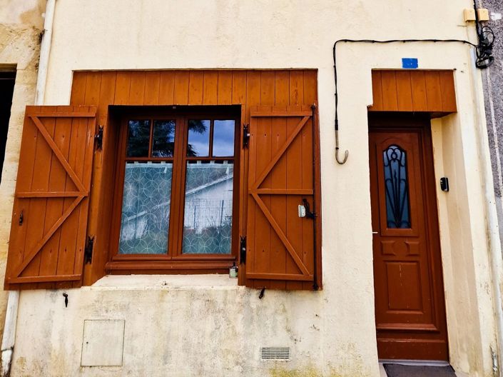 Image No.1-3 Bed Village House for sale
