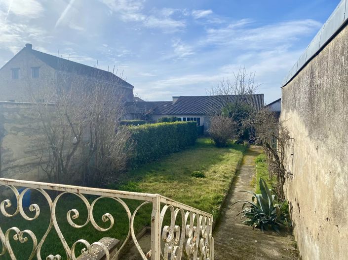 Image No.4-4 Bed House for sale