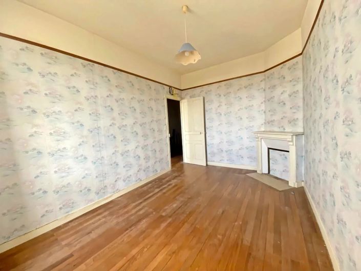 Image No.7-4 Bed House for sale