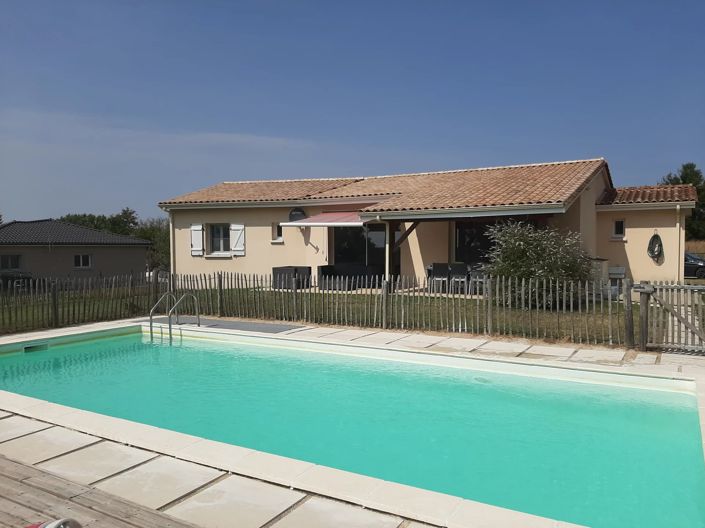 Image No.1-3 Bed Village House for sale