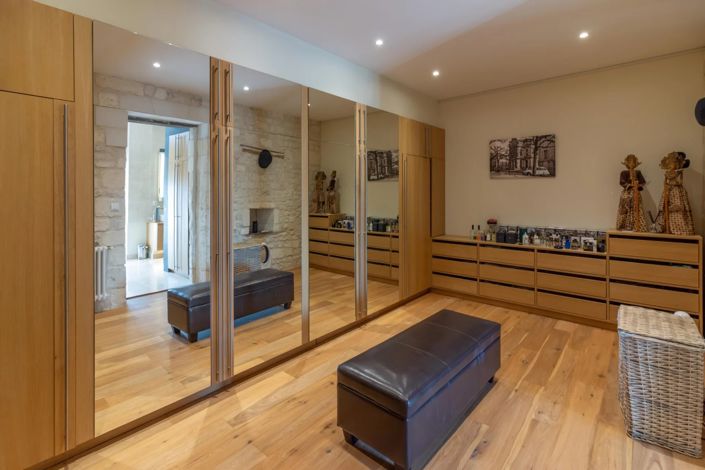 Image No.11-2 Bed House for sale