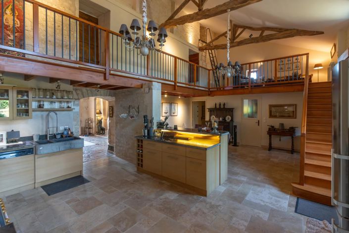 Image No.4-2 Bed House for sale