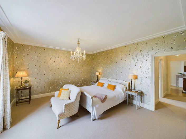 Image No.9-13 Bed House for sale