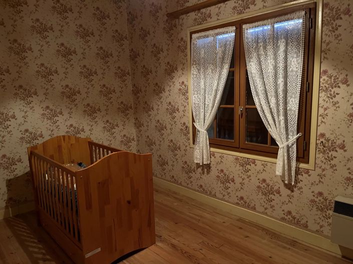 Image No.11-3 Bed House for sale