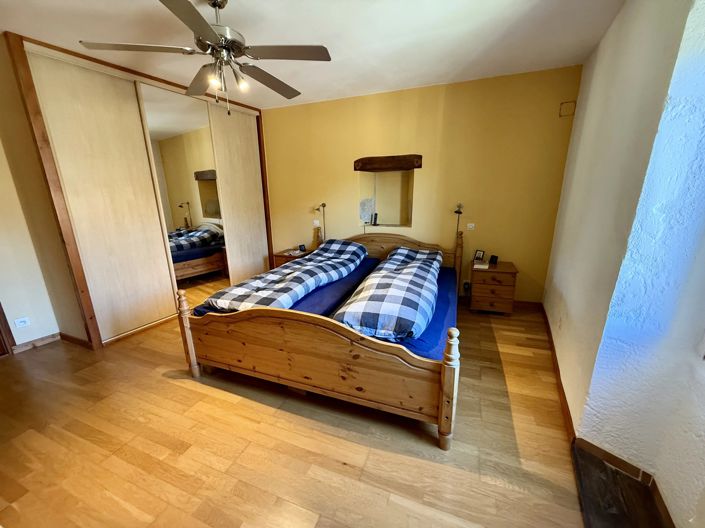 Image No.8-3 Bed House for sale