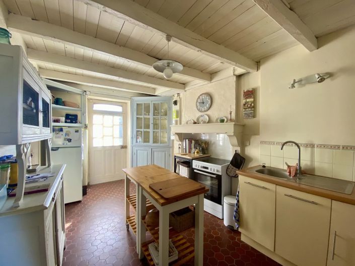 Image No.3-2 Bed House for sale