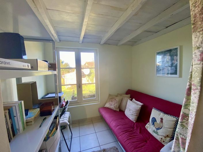 Image No.6-2 Bed House for sale