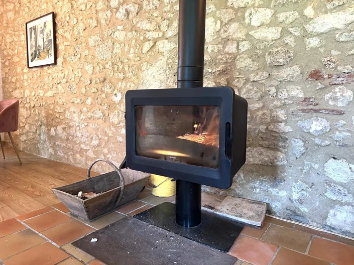 Image No.10-3 Bed House for sale