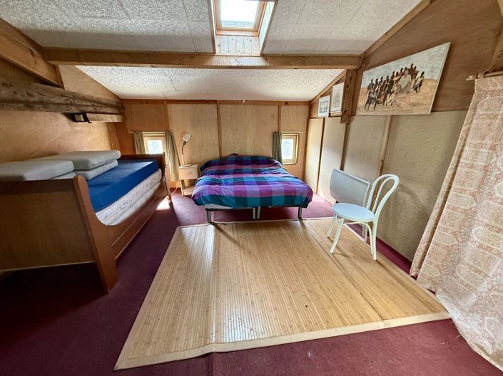 Image No.14-3 Bed House for sale