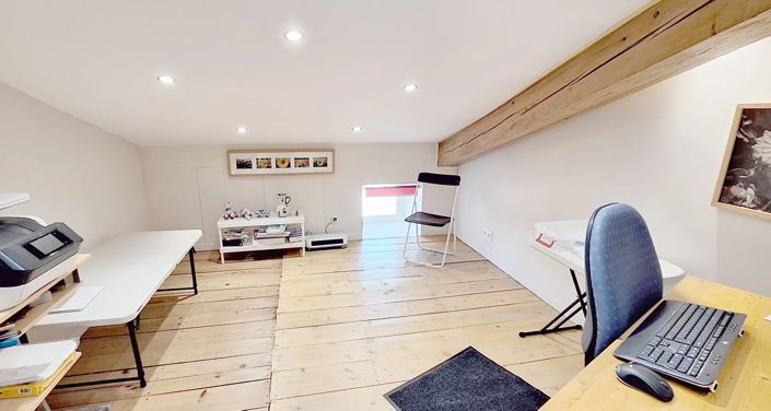 Image No.10-4 Bed House for sale