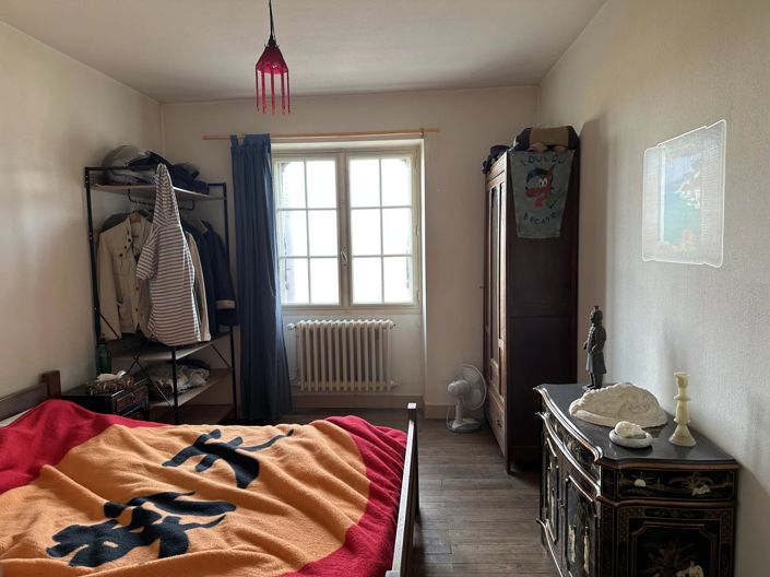 Image No.10-4 Bed Village House for sale