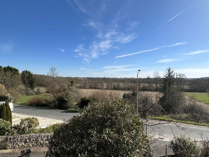 Image No.14-Maison de village de 4 chambres à vendre à Aubeterre-sur-Dronne