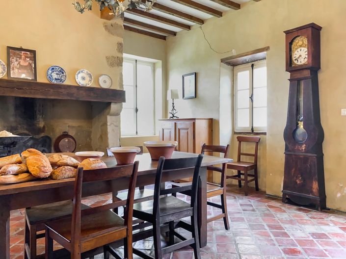 Image No.9-7 Bed House for sale