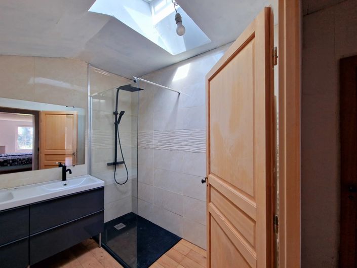 Image No.14-5 Bed House for sale