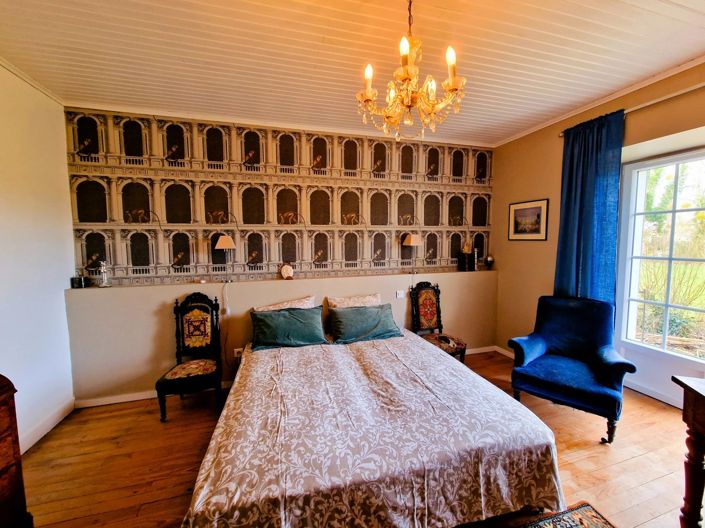 Image No.9-5 Bed House for sale