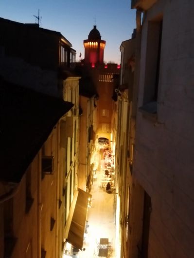 Image No.14-3 Bed Property for sale