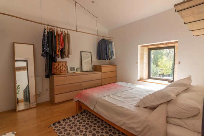 Image No.6-5 Bed House for sale