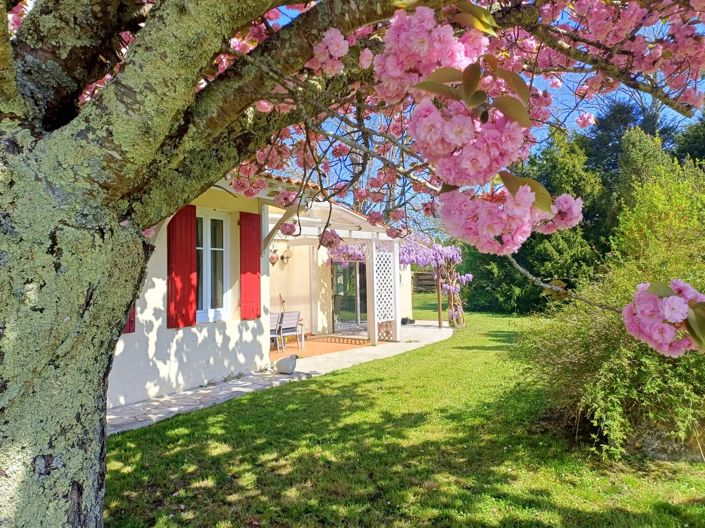 Image No.1-4 Bed House for sale