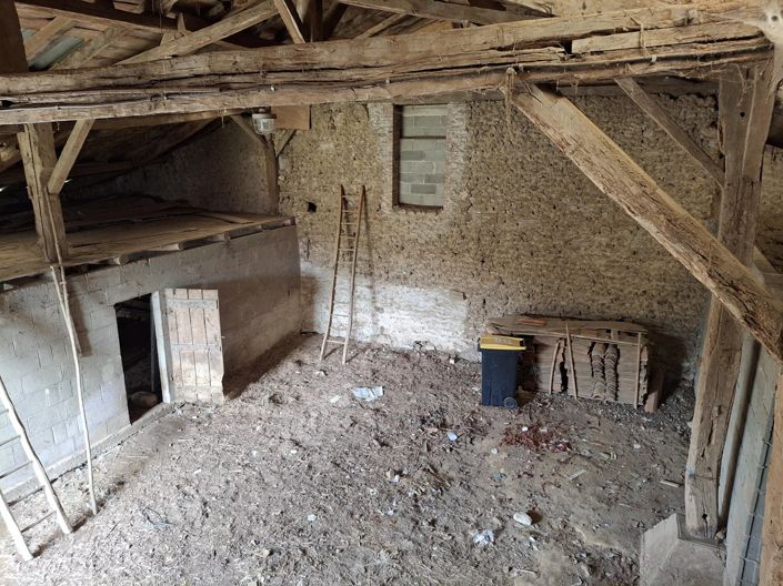 Image No.10-2 Bed House for sale