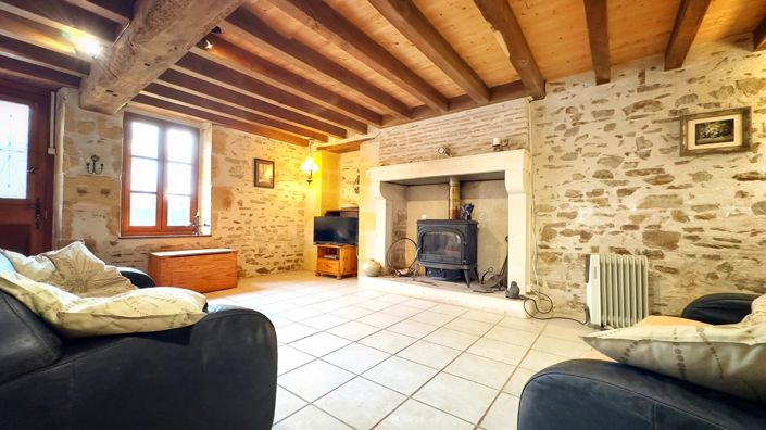 Image No.2-Maison de 3 chambres à vendre à Châteaumeillant