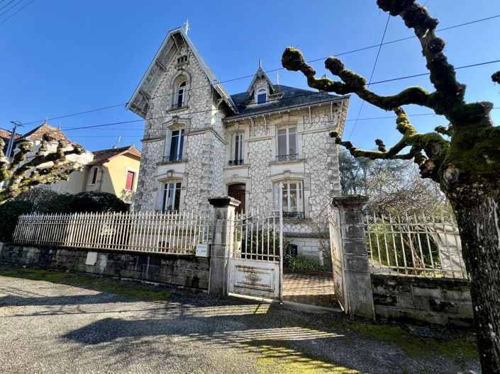 Image No.1-5 Bed House for sale