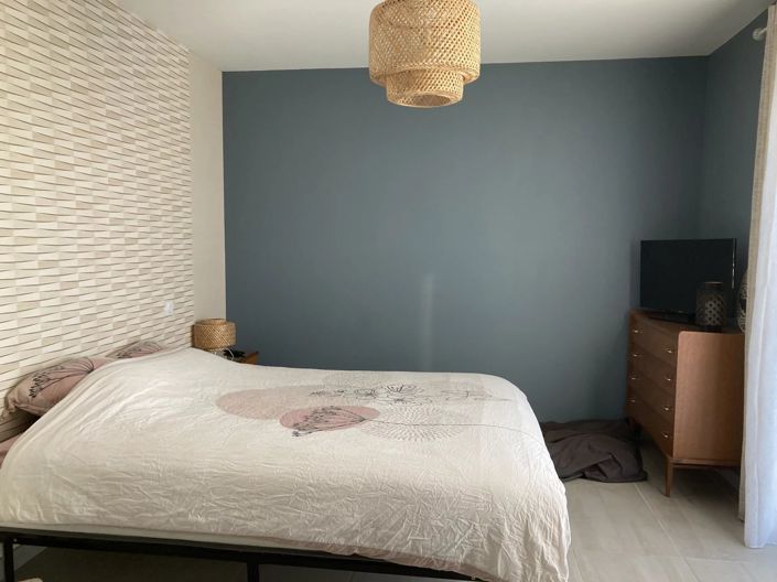 Image No.14-5 Bed House for sale